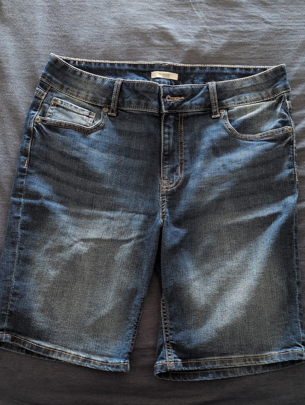 Maurices m jeans medium blue denim shorts
